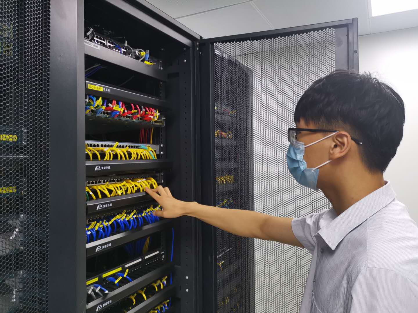 外包公司it运维职位吗?_运维外包公司_服务器运维外包